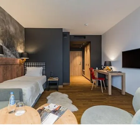 Hotel Park And
